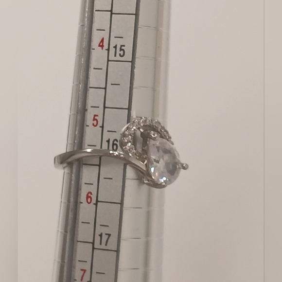 New 18k White Gold Plated Cz Teardrop Ring Size 5.5 Pretty Bird - Picture 5 of 7